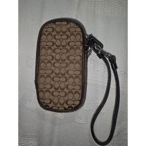 Small Coach Wristlet